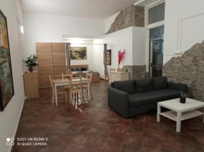 Отель   HomeSpace Catania, Катания